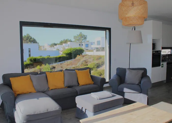 H36 Pine Villa